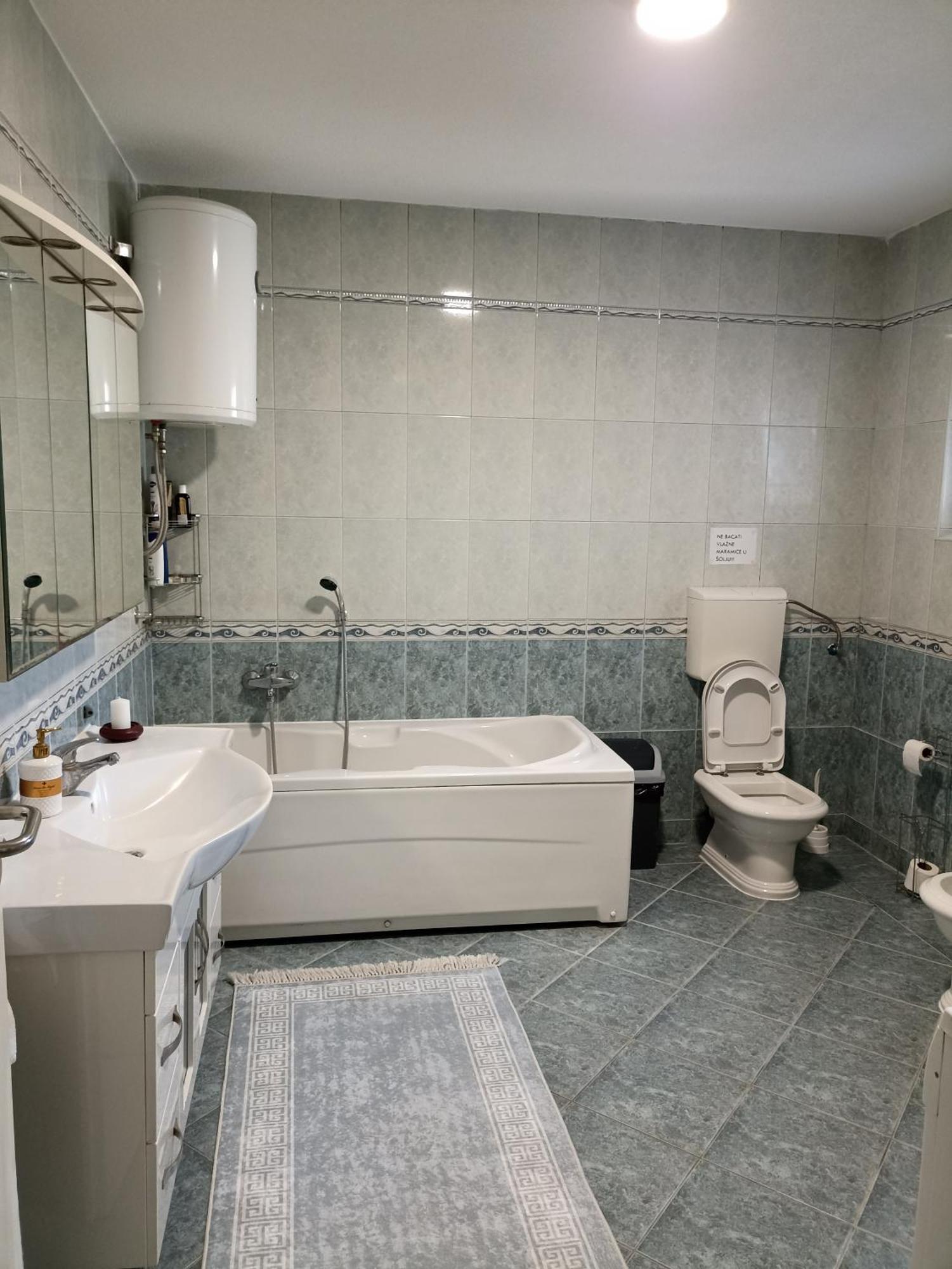 Royal Apartmani Bosanski Samac Экстерьер фото